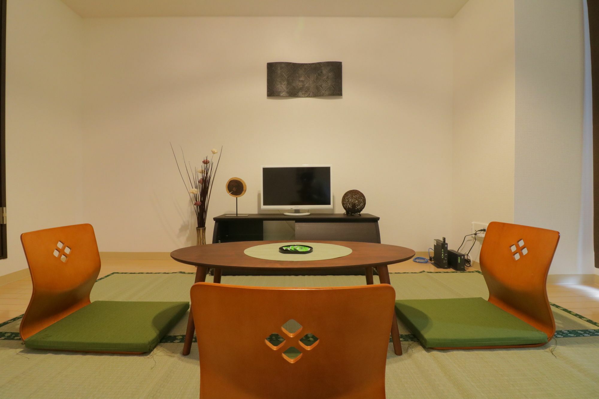 Hg Cozy Hotel No 38 通天閣前 Osaka Bagian luar foto